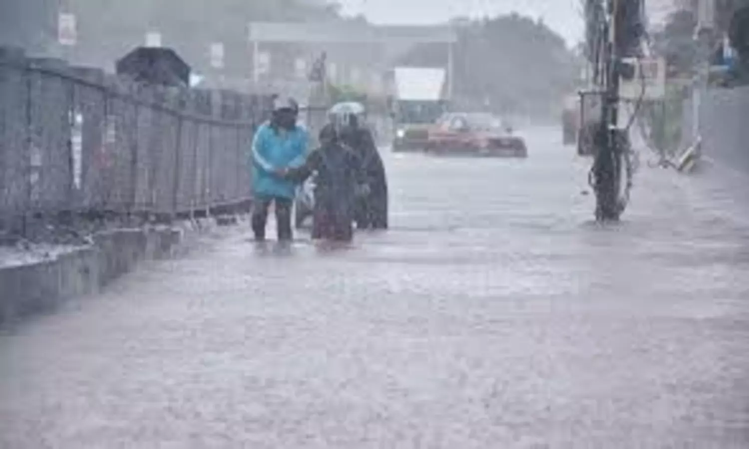 386699-ap-rain-alert-1