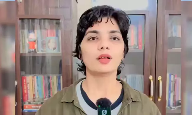 786986-neha