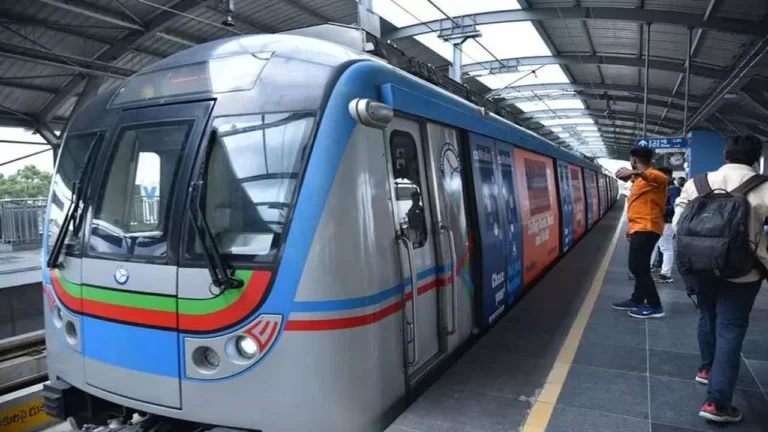 1553624-metro