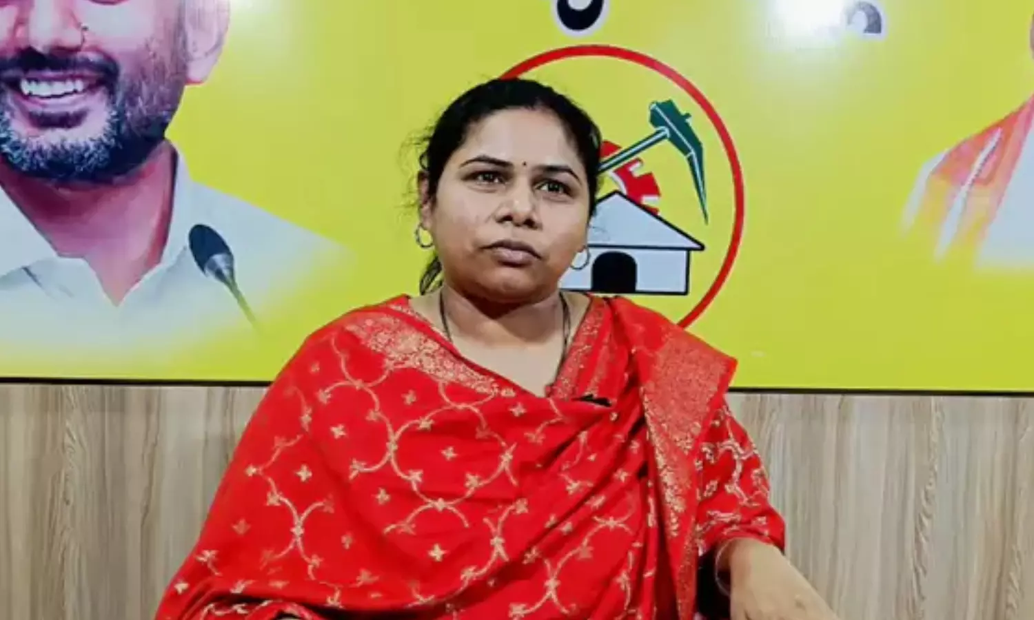 1709212-akhila-priya