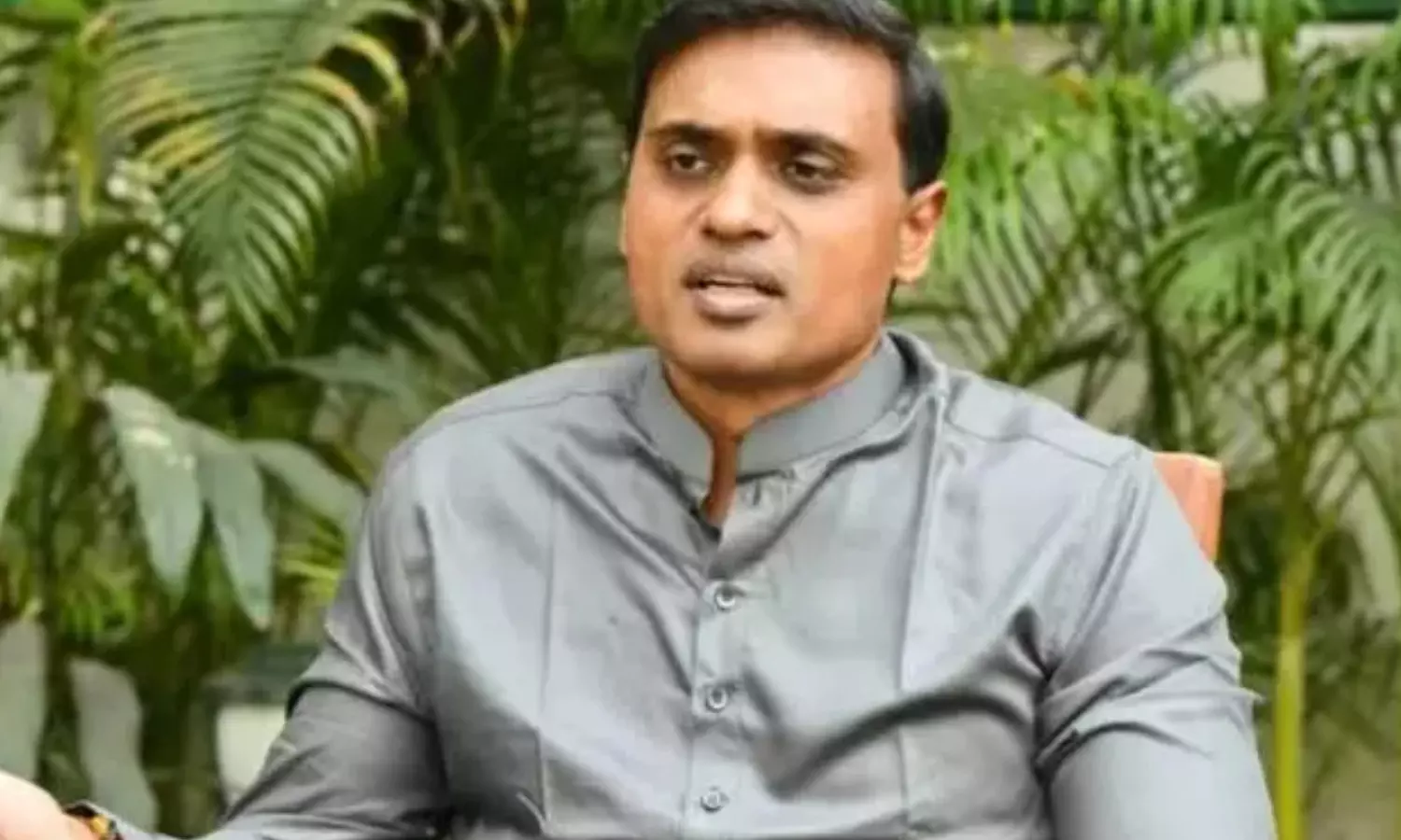 1711816-midhun-reddy