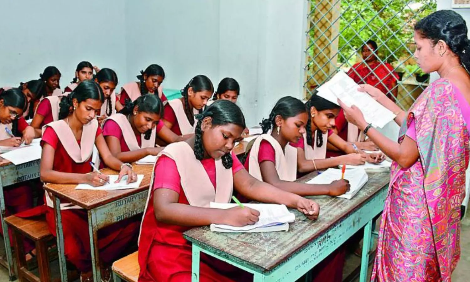 1713842-teachers