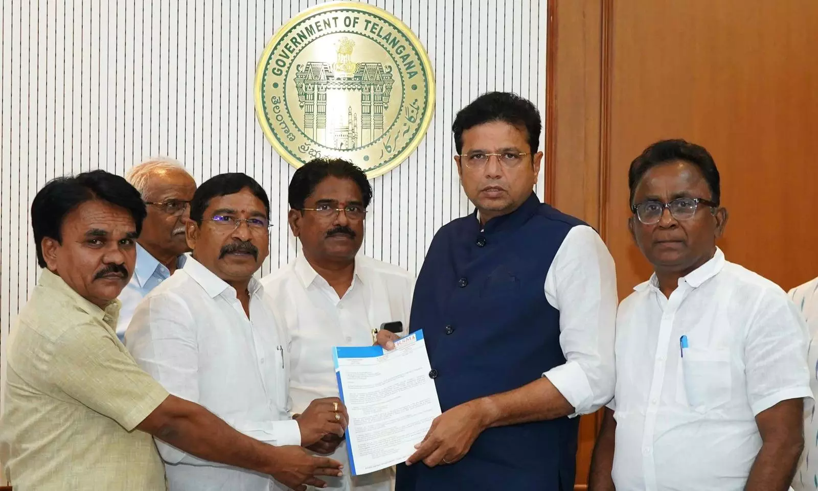 1917250-aldjfndjslgkbgbfkdjbsgk