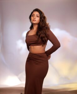 Eesha-Rebba-Latest-Photo-Shoot-Pics-5