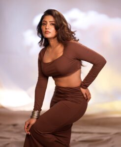 Eesha-Rebba-Latest-Photo-Shoot-Pics-7