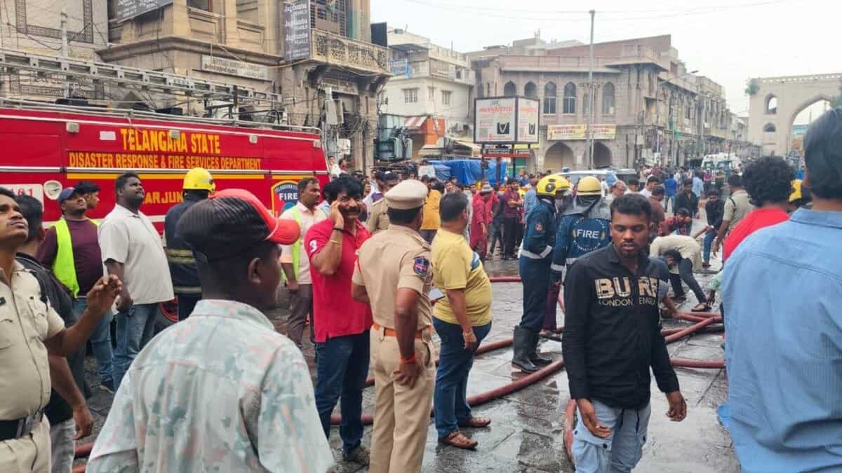 Hyderabad-Charminar-Fire-May18