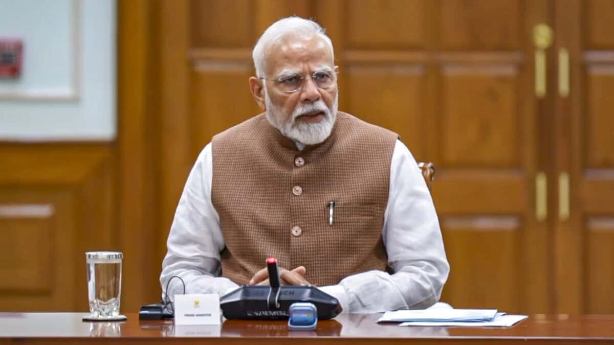 PM Modi chairs meeting with secretaries of ministries