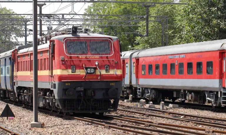 394873-railways