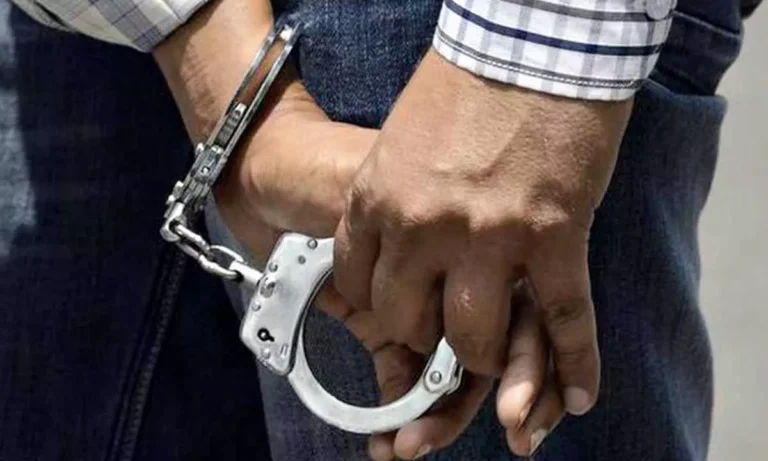 395079-arrested