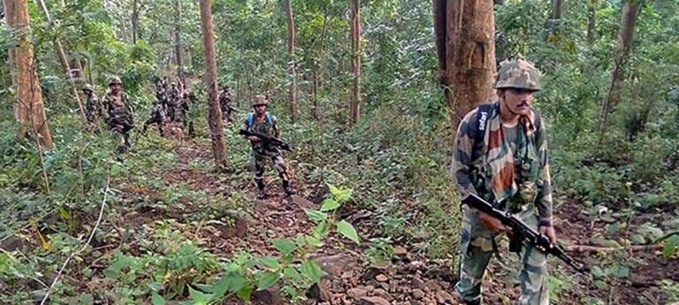 IMG_29_Naxals_killed_in__2_1_M0CME806